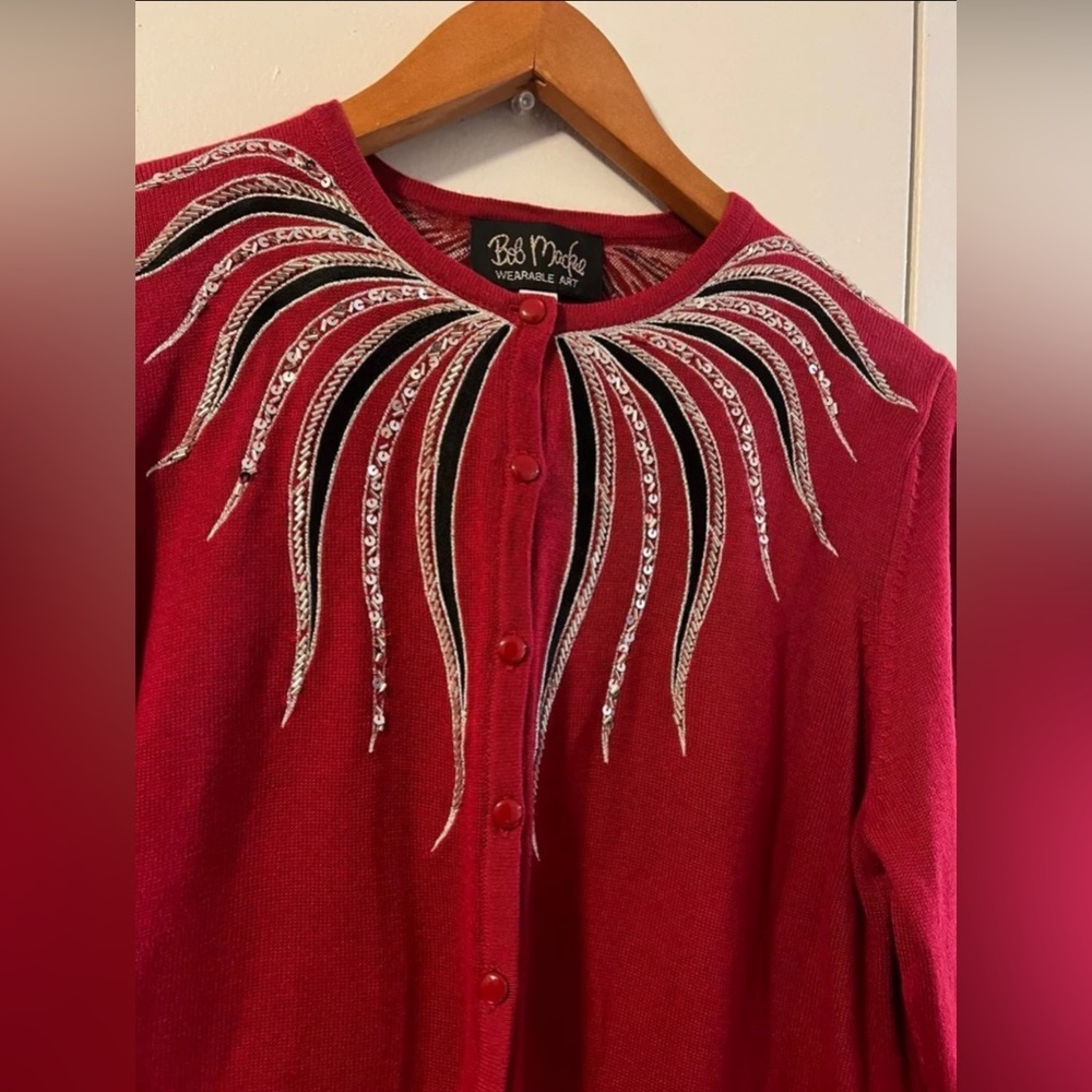 BOB MACKIE RED SWEATER with sequence (M) - Picture 2 of 6